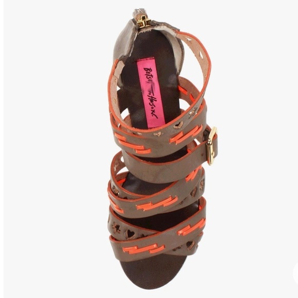 Betsey Johnson Neon Bollt Strappy Gladiator Leather Wedges Stars Hearts - Picture 8 of 11